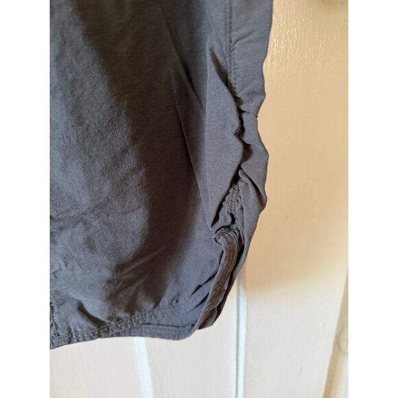 Woolrich woman’s size 12 grey Capri short pants - Picture 3 of 7